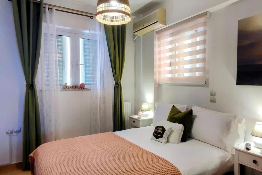 Simply Meraki Gytheian Apt With Panoramic Sea View Gytheio Exterior foto
