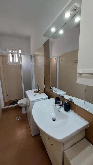 Simply Meraki Gytheian Apt With Panoramic Sea View Gytheio Exterior foto