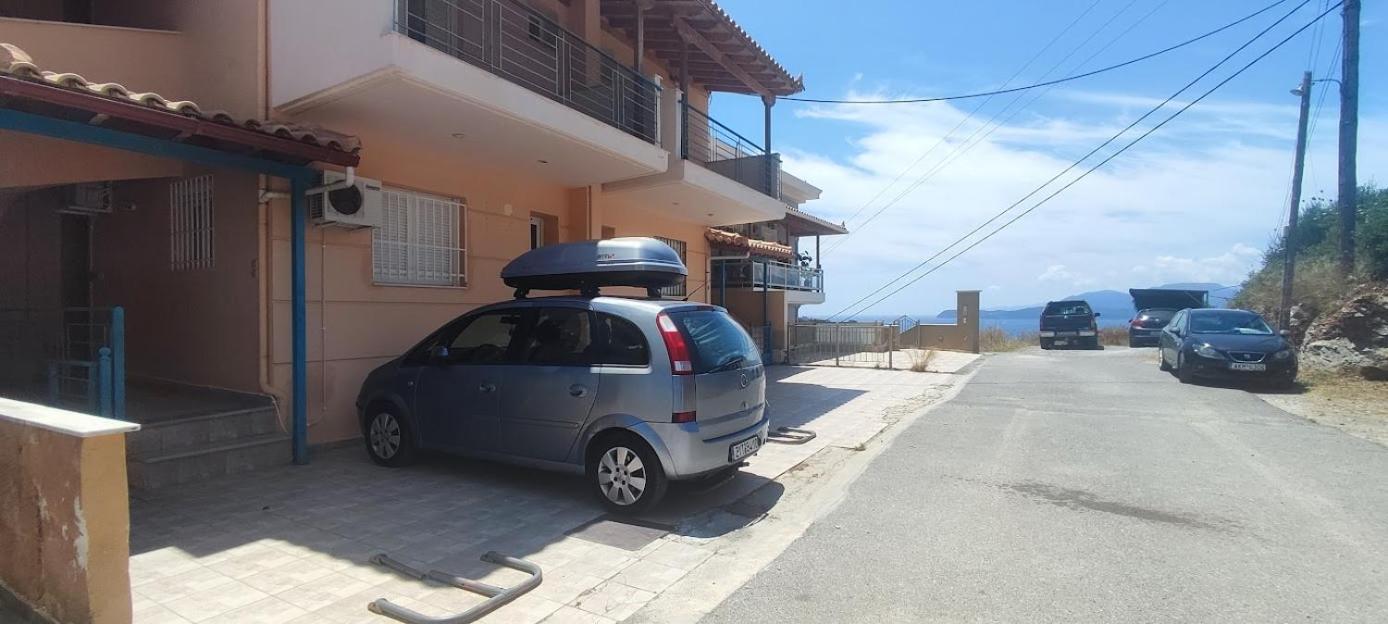 Simply Meraki Gytheian Apt With Panoramic Sea View Gytheio Exterior foto